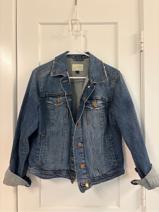 Universal Thread Jackets & Blazers - Universal Thread Blue Denim Jean Jacket